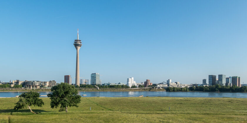 Rheinkilometer 681 – Düsseldorf